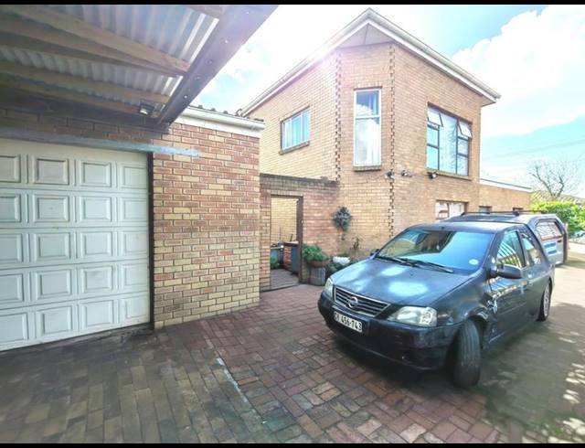 3 BEDROOM HOUSE FOR SALE IN GLENLILY